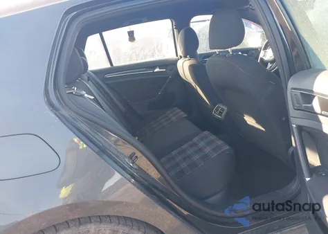 2015 Volkswagen Golf Gti 2.0T S W/Performance Package 4-Door z USA, uszkodzony, nr VIN 3VW547AU4FM076330